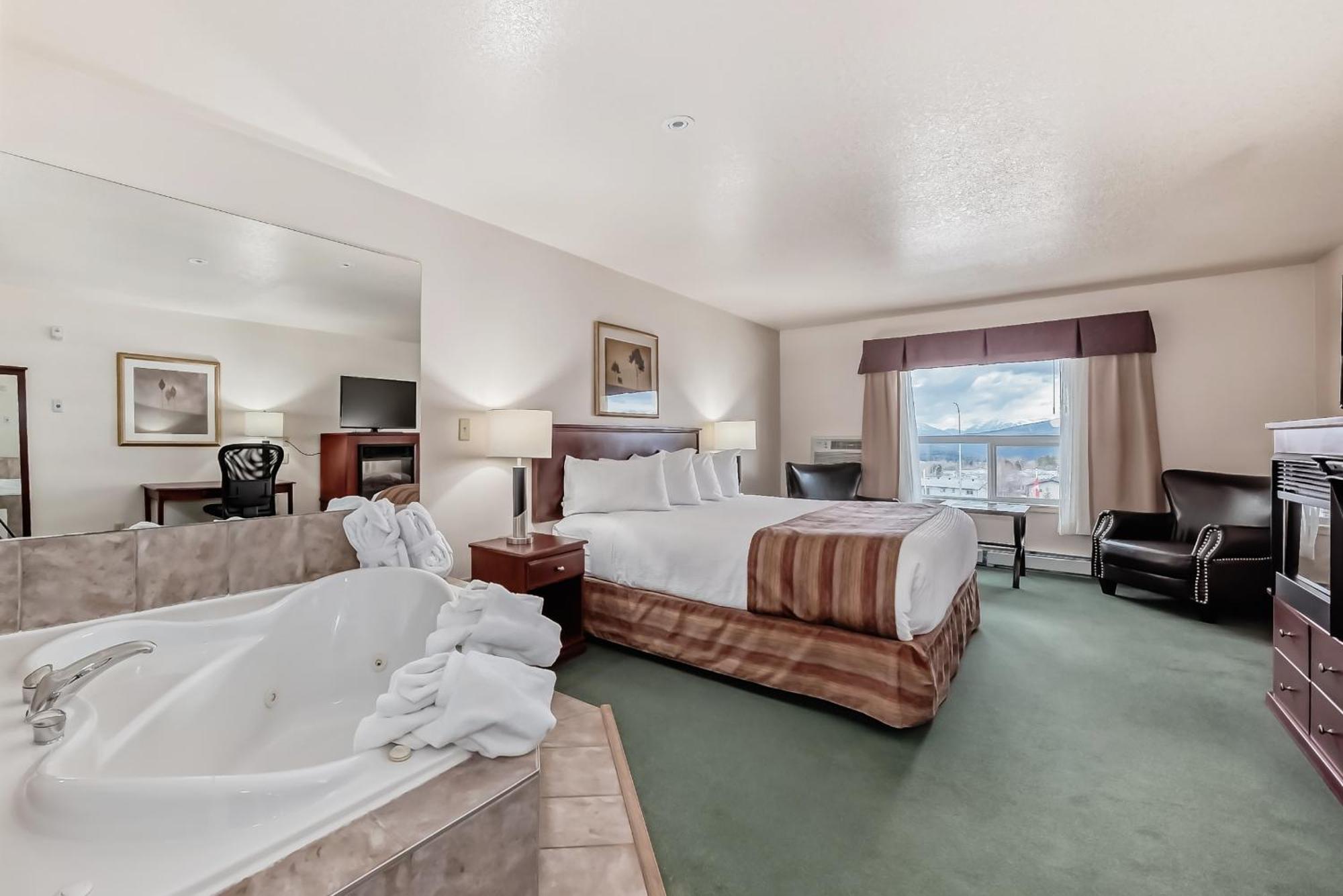 Grande Cache Inn & Suites 외부 사진